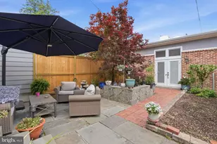 721 10th St NE, Washington, DC 20002 - Photo 28