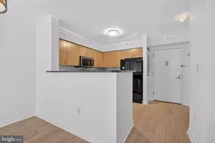 1000 New Jersey Ave SE, Washington, DC 20003 - Photo 10