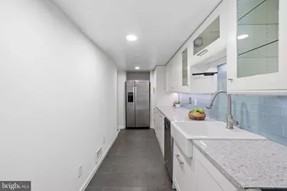 1200 East Capitol Street NE #1, Washington, DC 20002 - Photo 18