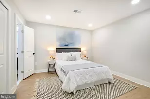 21 16th St SE, Washington, DC 20003 - Photo 28