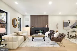 21 16th St SE, Washington, DC 20003 - Photo 4