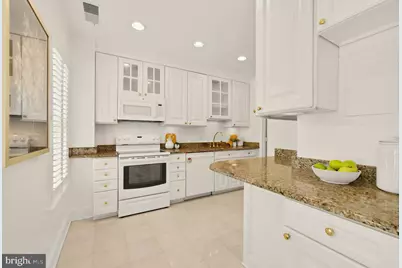 3223 Sutton Place NW #A, Washington, DC 20016 - Photo 6