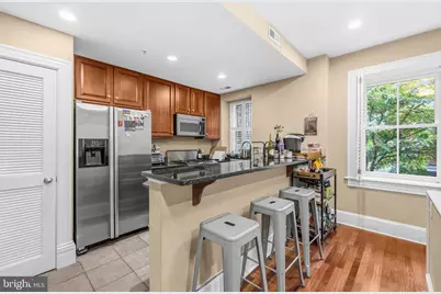 1212 M Street NW #101, Washington, DC 20005 - Photo 6