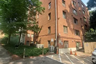 4840 MacArthur Blvd NW, Washington, DC 20007 - Photo 46