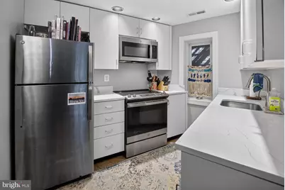 1024 Massachusetts Avenue NE #3, Washington, DC 20002 - Photo 8