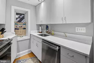 1024 Massachusetts Ave NE, Washington, DC 20002 - Photo 10
