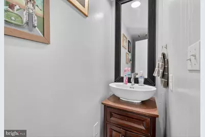 1625 Q Street NW #205, Washington, DC 20009 - Photo 8