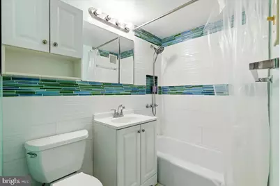 730 24th Street NW #715, Washington, DC 20037 - Photo 8