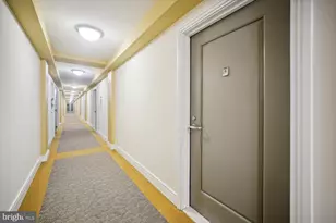 800 4th St SW, Washington, DC 20024 - Photo 2