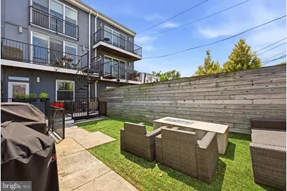 3812 13th Street NW #2, Washington, DC 20011 - Photo 32