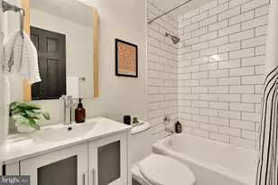 1313 Vermont Ave NW, Washington, DC 20005 - Photo 32