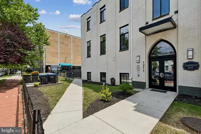 1211 G Street SE #5, Washington, DC 20003 - Photo 2