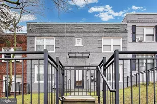 924 19th St NE, Washington, DC 20002 - Photo 16