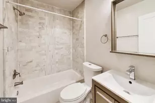 924 19th St NE, Washington, DC 20002 - Photo 14
