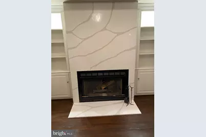 915 C Street SE, Washington, DC 20003 - Photo 56