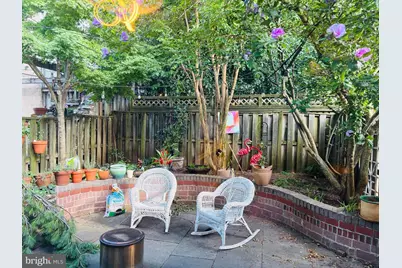 915 C Street SE, Washington, DC 20003 - Photo 38