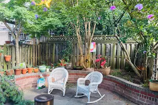 915 C St SE, Washington, DC 20003 - Photo 38