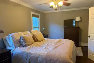 915 C St SE, Washington, DC 20003 - Photo 32