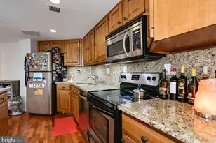 3 Washington Cir NW, Washington, DC 20037 - Photo 12