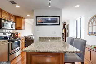 3 Washington Cir NW, Washington, DC 20037 - Photo 8