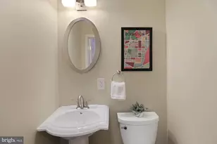215 T St NE, Washington, DC 20002 - Photo 12