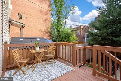 215 T Street NE, Washington, DC 20002 - Photo 10