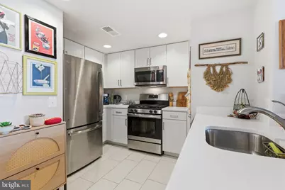 50 Florida Avenue NE #819, Washington, DC 20002 - Photo 4