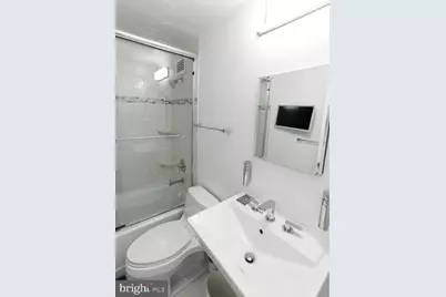 2475 Virginia Avenue NW #515, Washington, DC 20037 - Photo 16