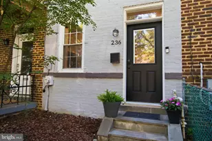 236 Warren St NE, Washington, DC 20002 - Photo 2