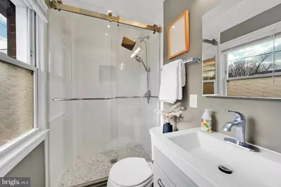423 Quackenbos Street NW, Washington, DC 20011 - Photo 16