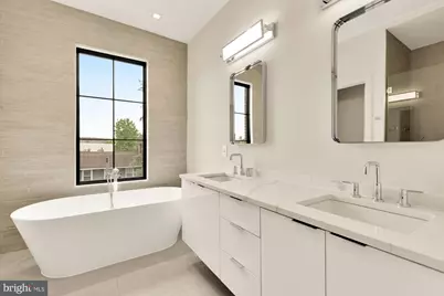2100 4th Street NE #2, Washington, DC 20002 - Photo 34