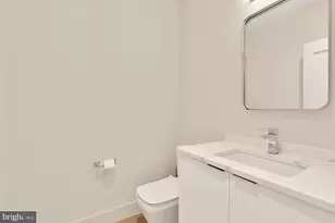 2100 4th St NE, Washington, DC 20002 - Photo 22