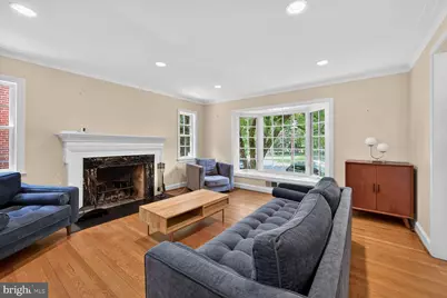 5105 34th Street NW, Washington, DC 20008 - Photo 4