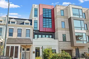 732 15th St SE, Washington, DC 20003 - Photo 1