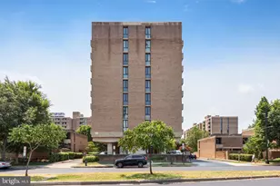 1250 4th Street SW, Washington, DC 20024 - Photo 2