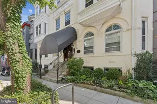 1718 Corcoran St NW, Washington, DC 20009 - Photo 14