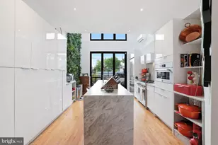 2310 1st St NW, Washington, DC 20001 - Photo 24