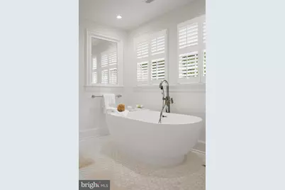 2931 Foxhall Road NW, Washington, DC 20016 - Photo 30