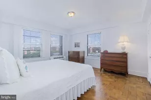4000 Cathedral Ave NW, Washington, DC 20016 - Photo 22