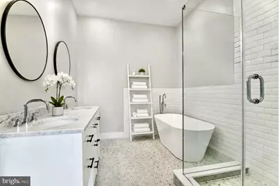 1612 Isherwood Street NE #4, Washington, DC 20002 - Photo 8