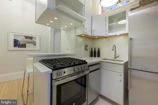 2853 Ontario Road NW, Washington, DC 20009 - Photo 8