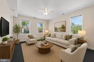 217 19th St NE, Washington, DC 20002 - Photo 1