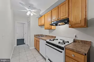 217 19th St NE, Washington, DC 20002 - Photo 2