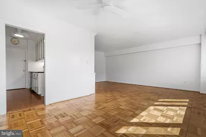 4301 Massachusetts Avenue NW #4012, Washington, DC 20016 - Photo 8