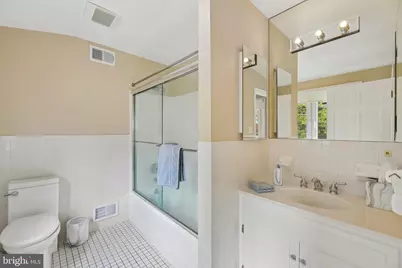 4600 Warren Street NW, Washington, DC 20016 - Photo 48