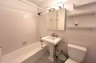 4000 Tunlaw Rd NW, Washington, DC 20007 - Photo 16