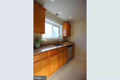 1224 Eton Court NW #T20, Washington, DC 20007 - Photo 2