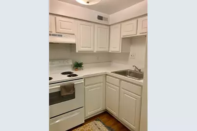 1434 A Street SE, Washington, DC 20003 - Photo 6