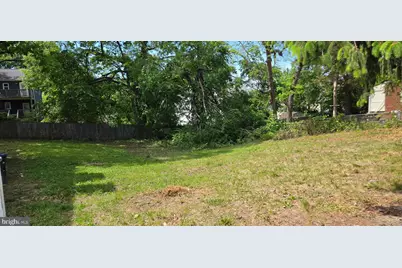 318 57th Street NE, Washington, DC 20019 - Photo 2