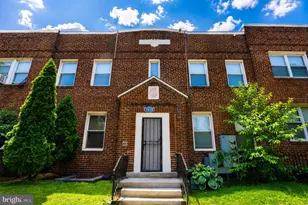 1633 E St NE, Washington, DC 20002 - Photo 1